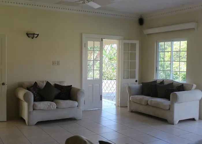 Guest house Loyola Ocho Rios